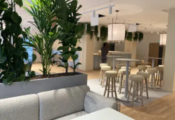 Focus projet : végétalisation d'un immeuble tertiaire, Oreima à Nanterre (92)